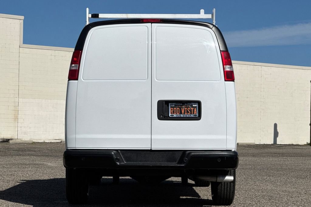 Used 2020 Chevrolet Express 2500 w/ Communications Package RWD image 5