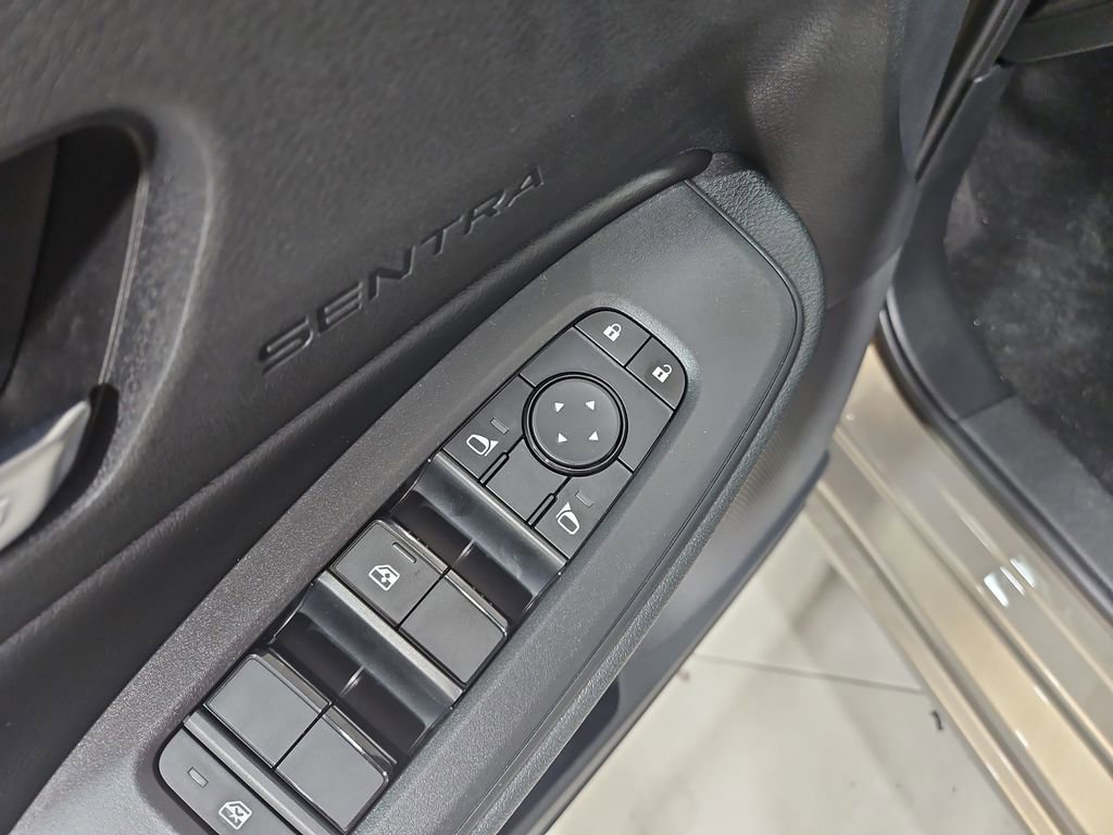 New 2026 Nissan Sentra SV image 12