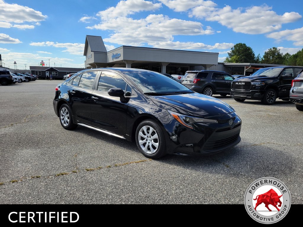 Used 2024 Toyota Corolla LE FWD image 9