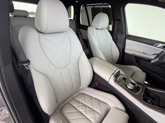 Certified 2024 BMW X5 xDrive40i w/ Executive Package AWD/4WD image 33