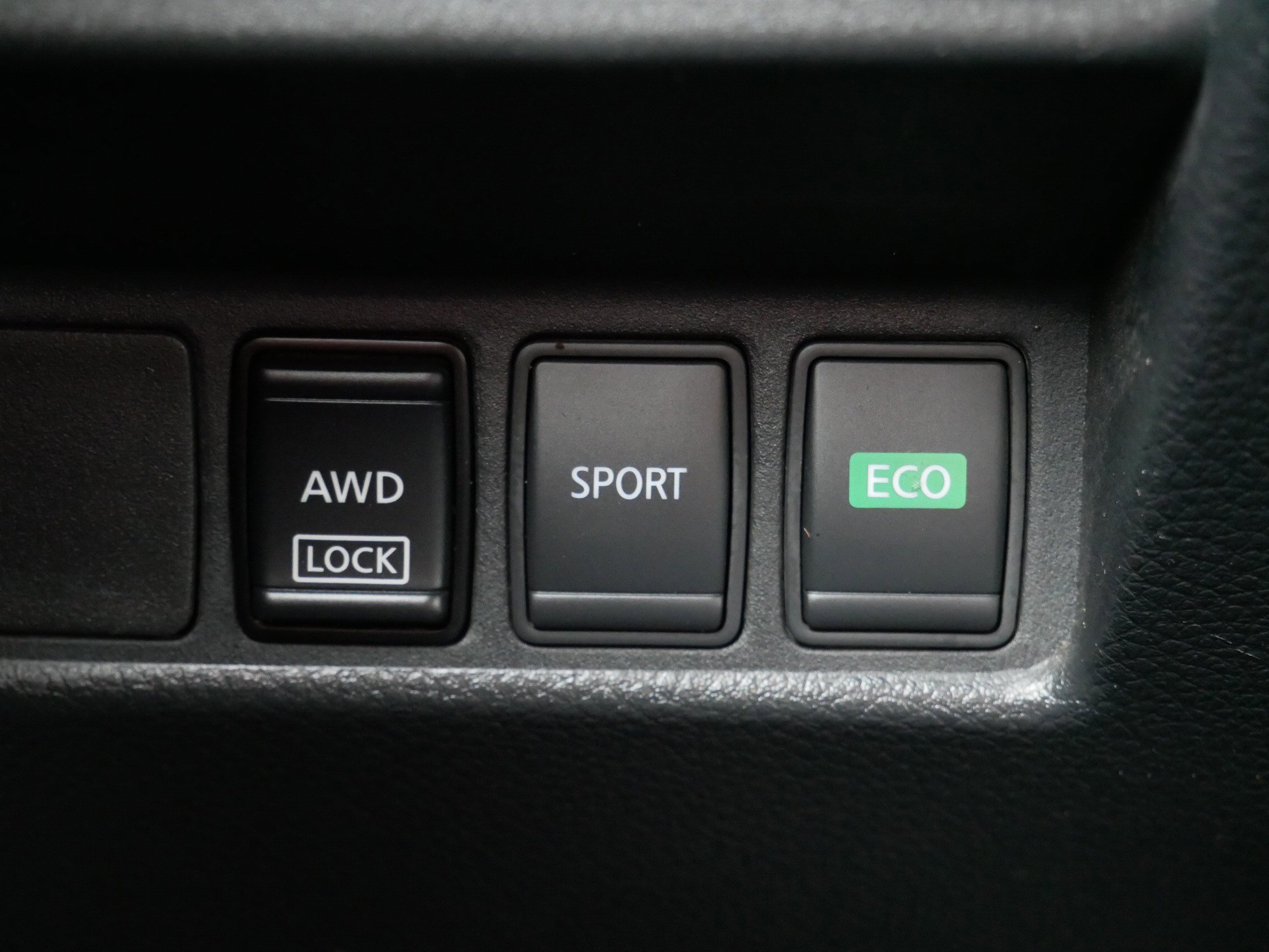 Used 2018 Nissan Rogue S image 30