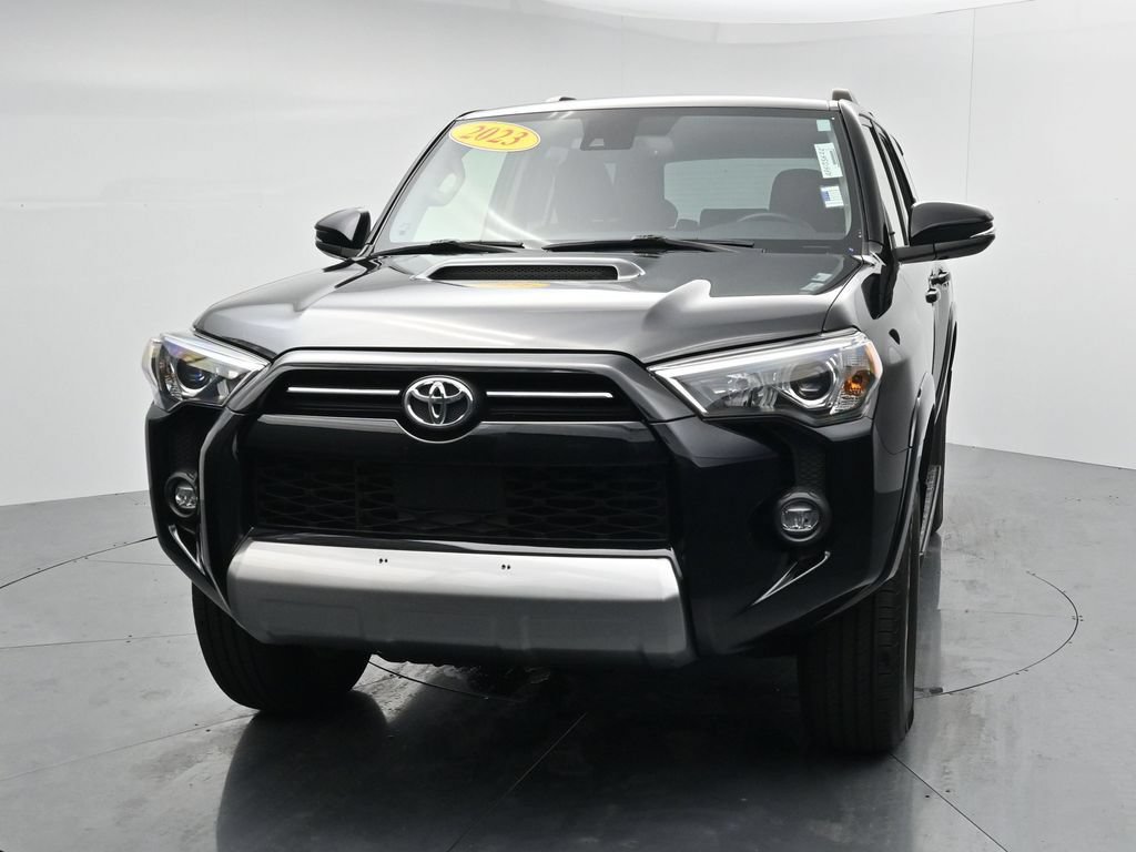Used 2023 Toyota 4Runner TRD Off-Road Premium AWD/4WD image 3