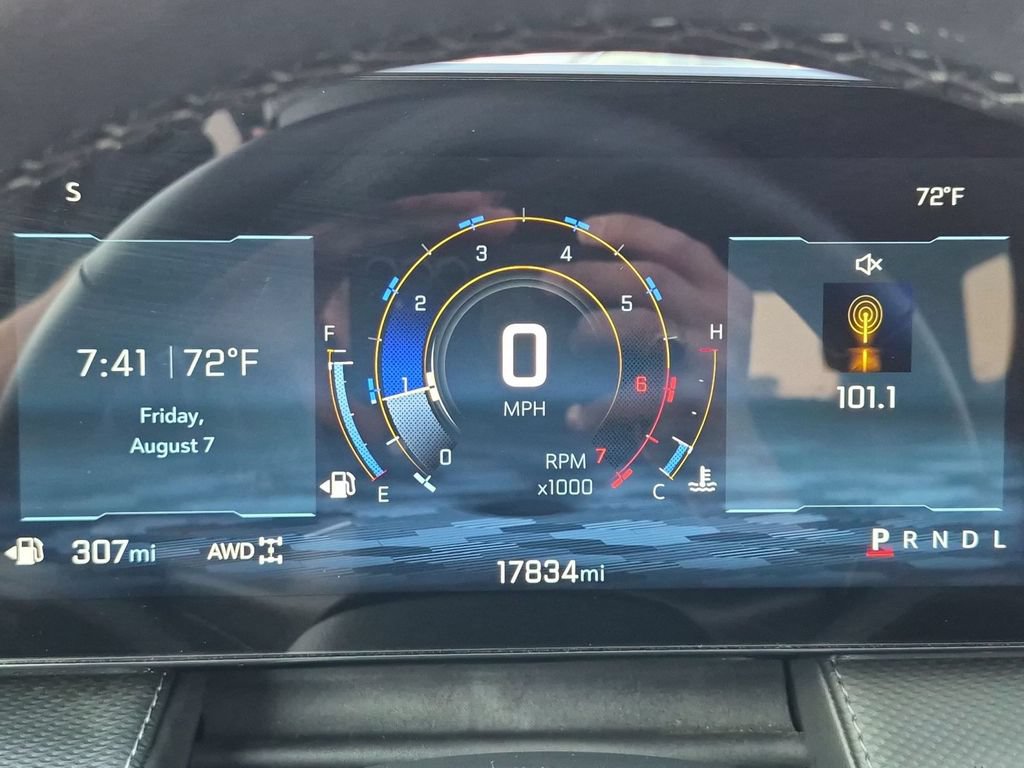 Used 2026 Chevrolet Equinox LT AWD/4WD image 22