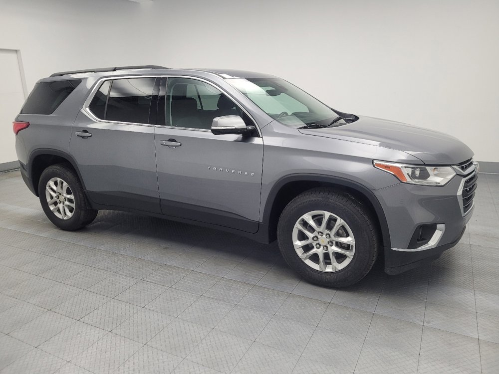 Used 2020 Chevrolet Traverse LT image 11