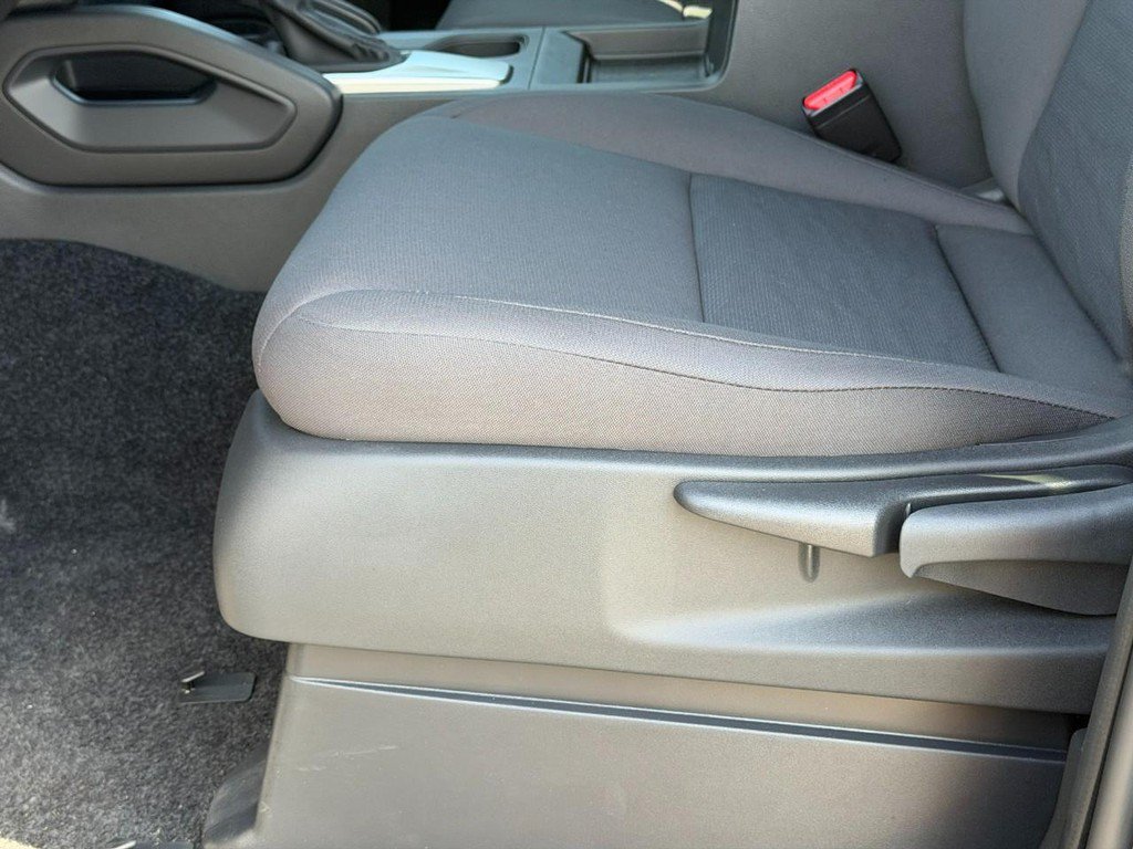 New 2027 Nissan Frontier S w/ Tow Package RWD image 10
