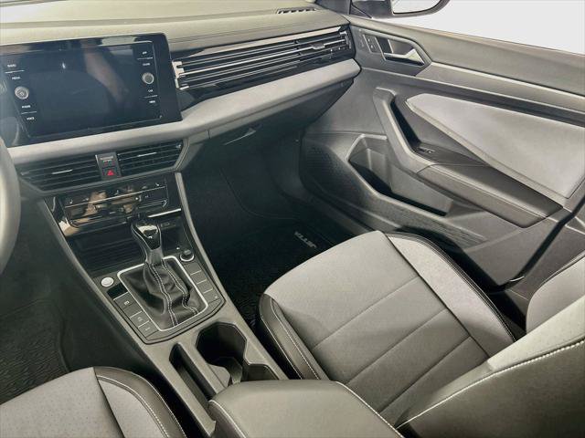 New 2027 Volkswagen Jetta SE FWD image 23
