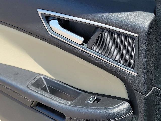 Certified 2024 Ford Edge SEL image 19