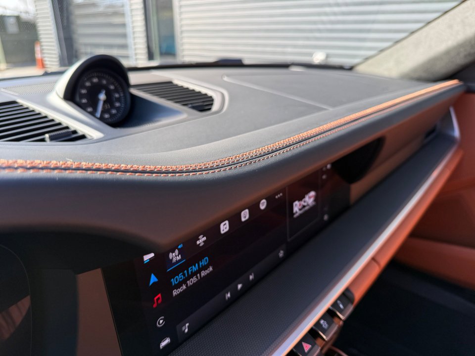 Certified 2025 Porsche 911 Carrera image 24