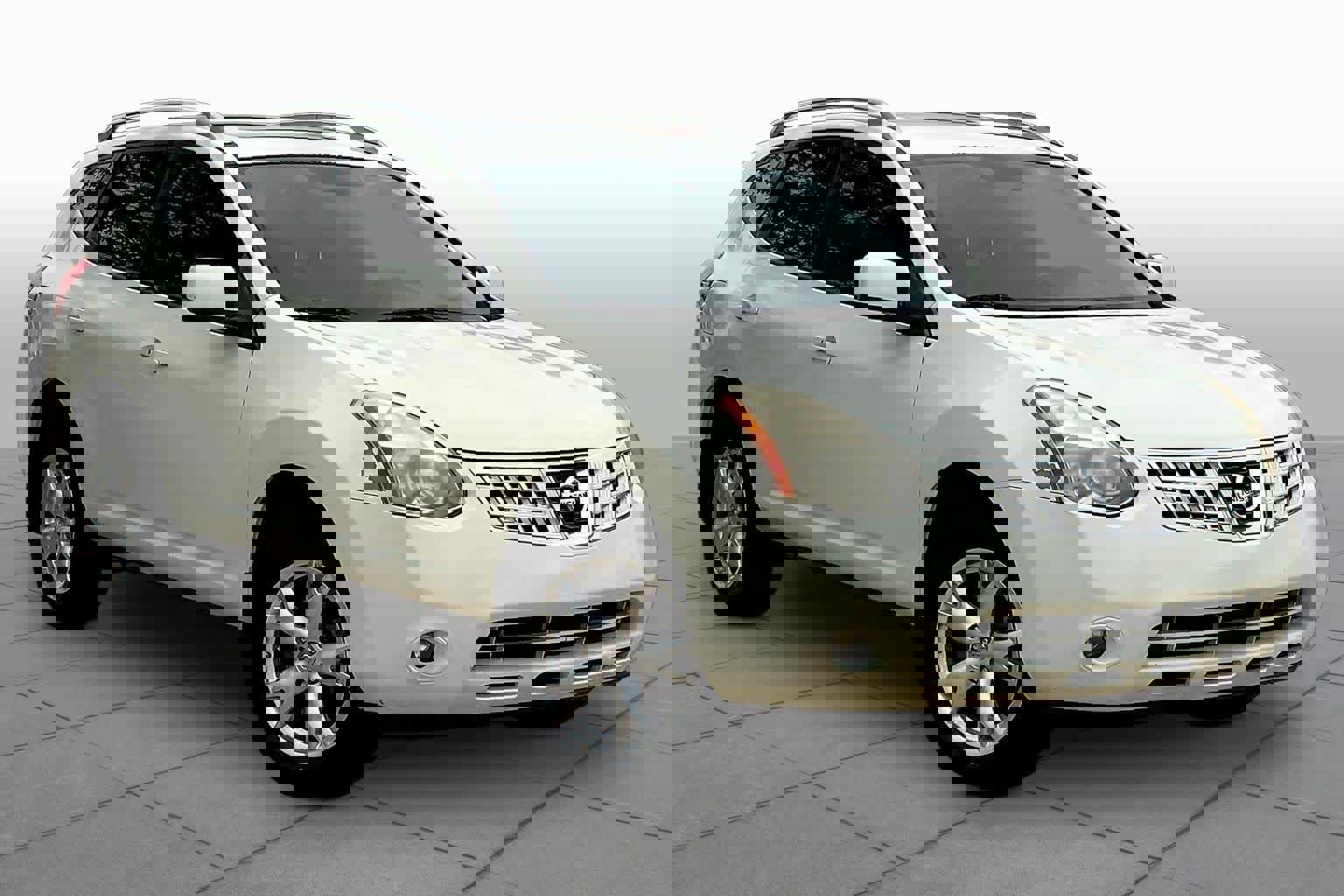 Used 2009 Nissan Rogue SL w/ Leather Pkg image 2