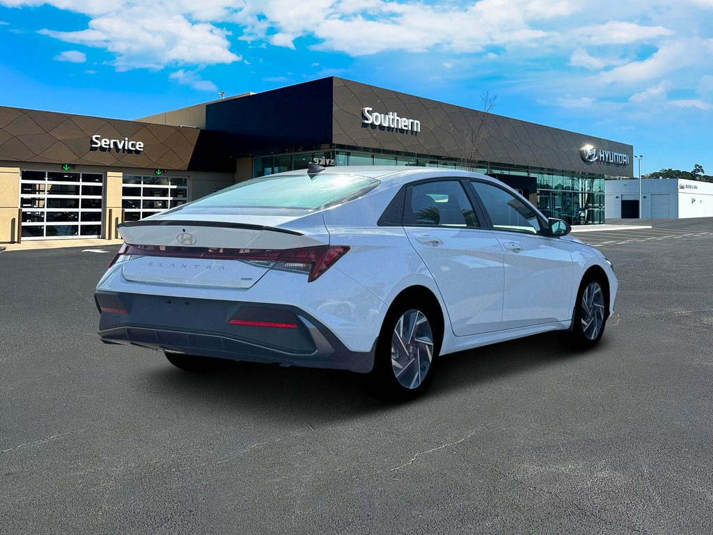 New 2025 Hyundai Elantra SEL FWD image 8