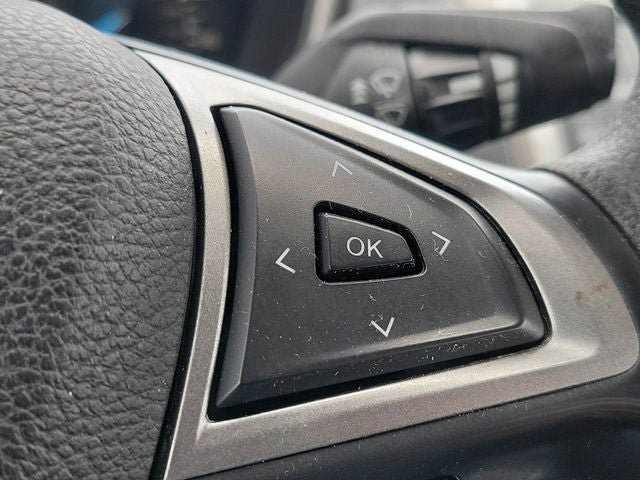 Used 2018 Ford Fusion SE FWD image 14