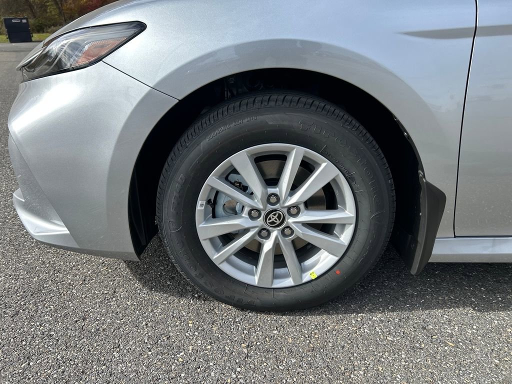 New 2026 Toyota Camry LE image 29