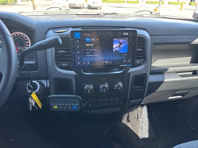 Used 2016 RAM 2500 Tradesman w/ Chrome Appearance Group RWD image 15