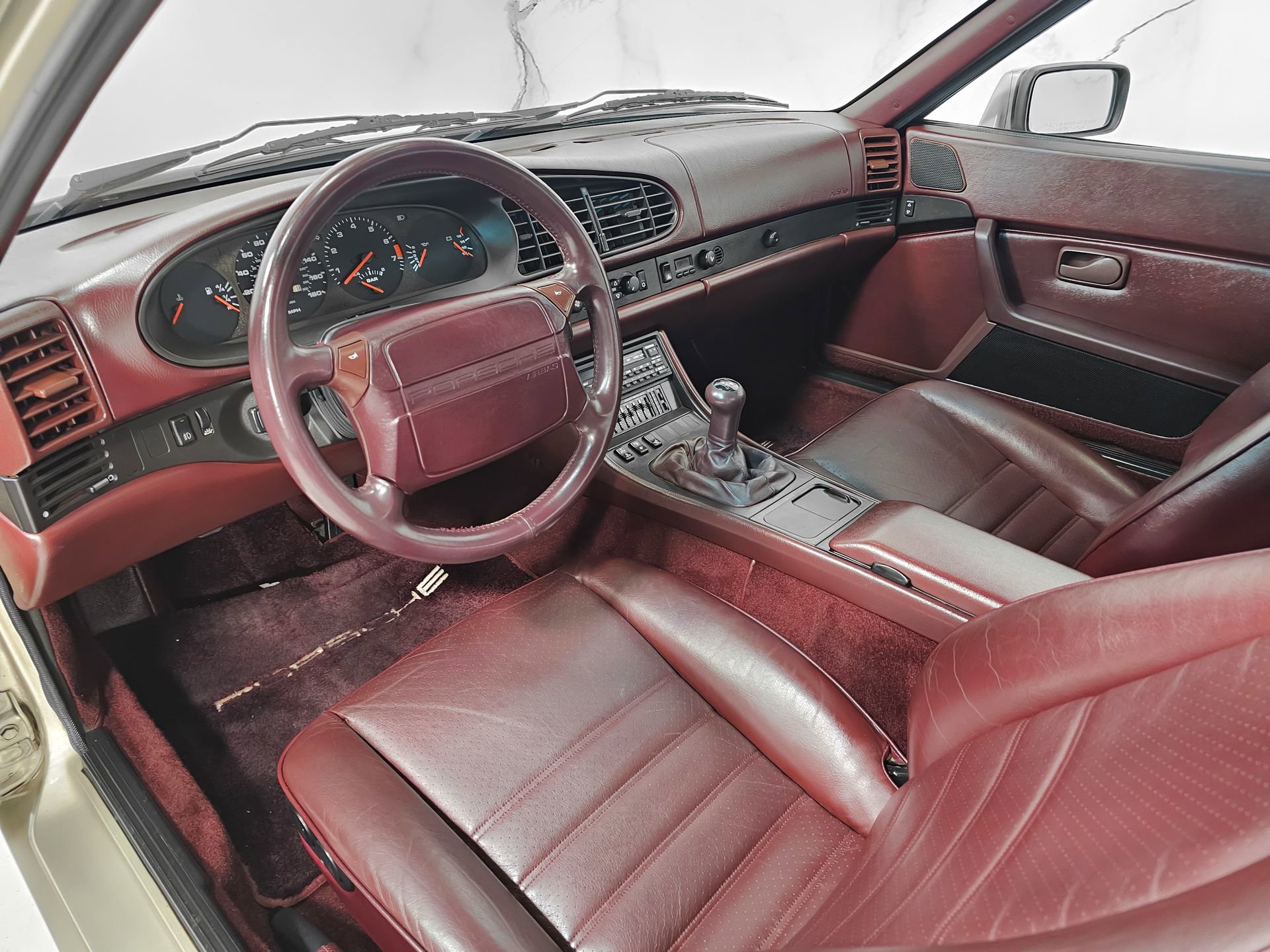 Used 1989 Porsche 944 Turbo image 44