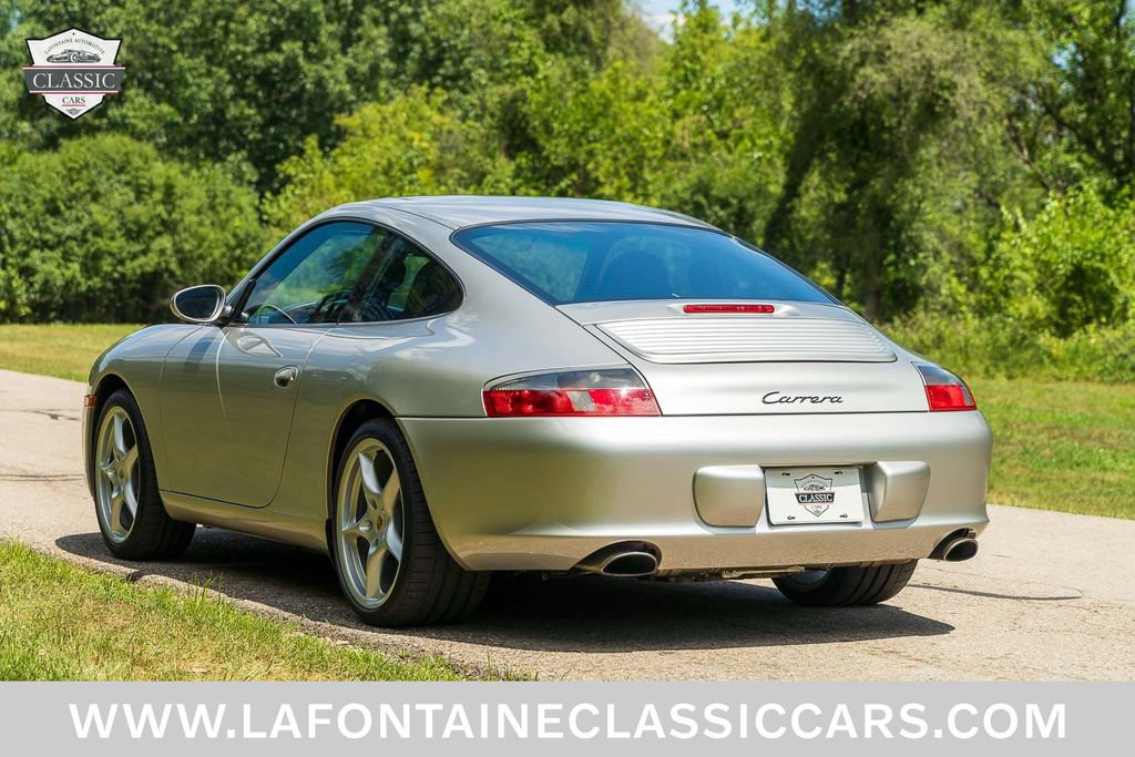 Used 2002 Porsche 911 Carrera RWD image 24