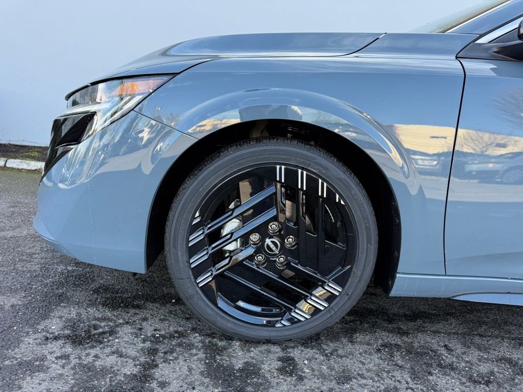 New 2026 Nissan Sentra SR w/ SR Premium Package image 11