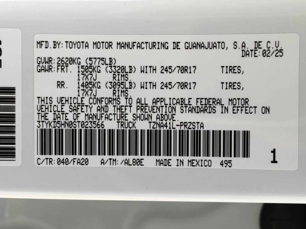 Used 2025 Toyota Tacoma SR RWD image 28