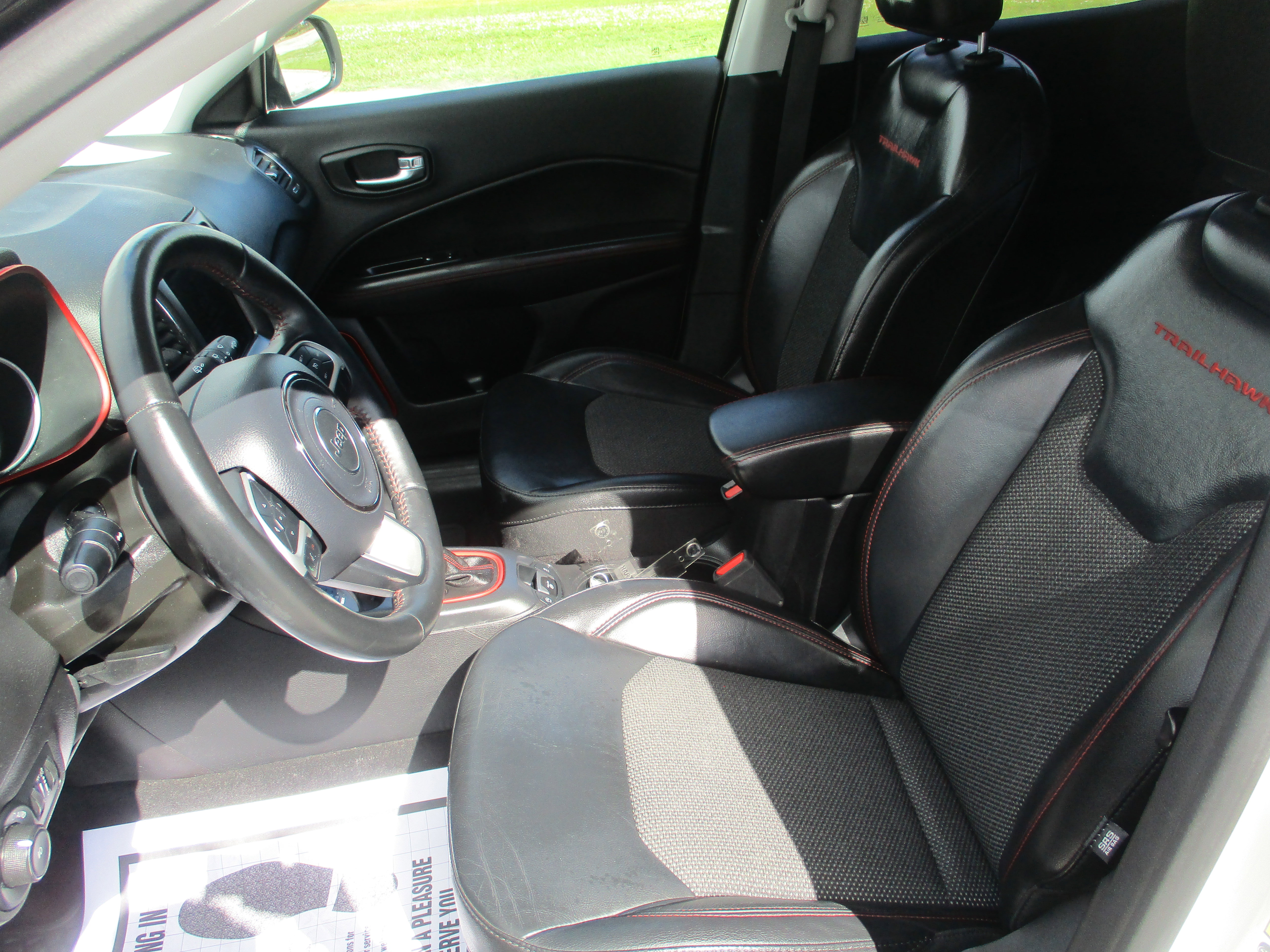 Used 2019 Jeep Compass Trailhawk image 9