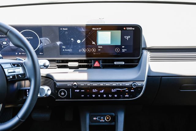 New 2026 Hyundai Ioniq 5 SEL RWD image 13