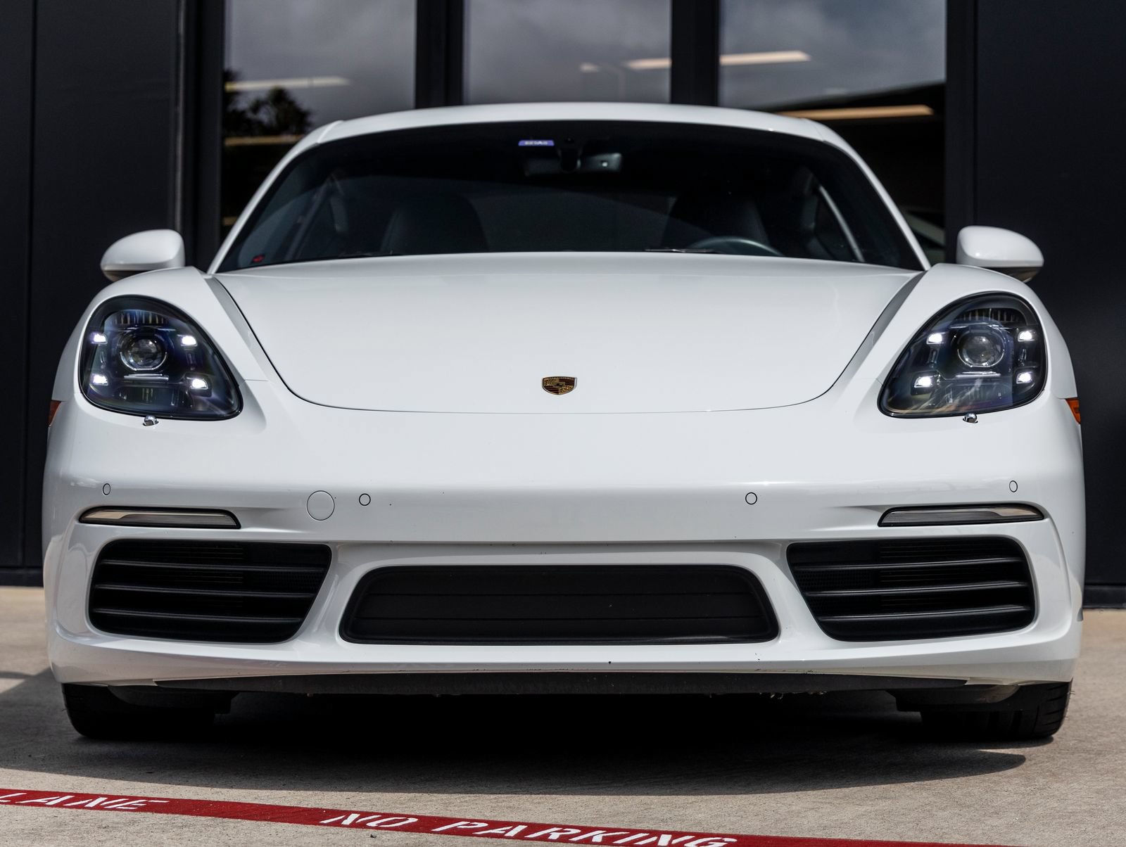 Certified 2024 Porsche 718 Cayman RWD image 8