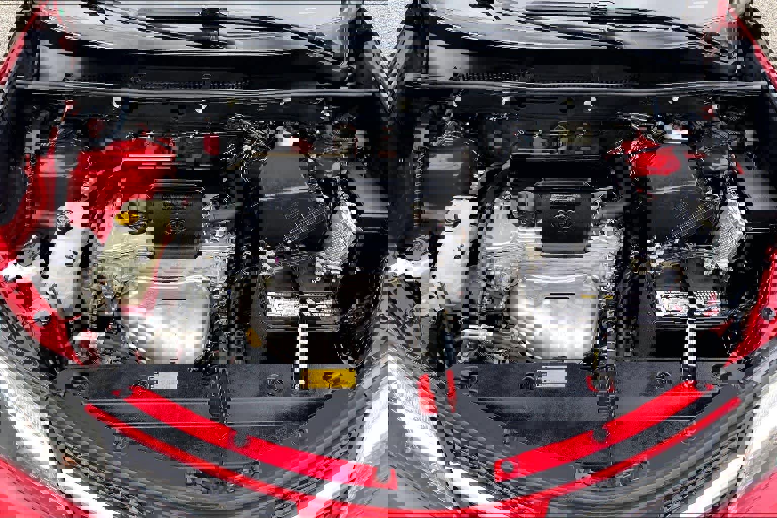 Used 2013 Toyota RAV4 XLE image 31