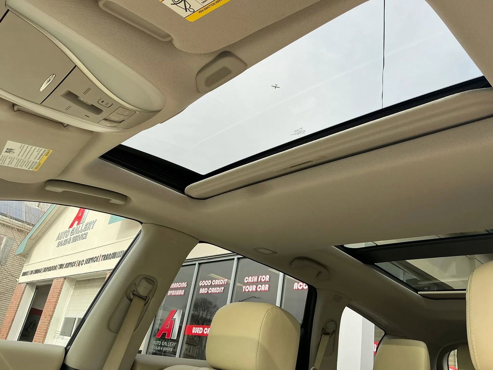 Used 2018 INFINITI QX60 Luxe w/ Deluxe Technology Package image 21