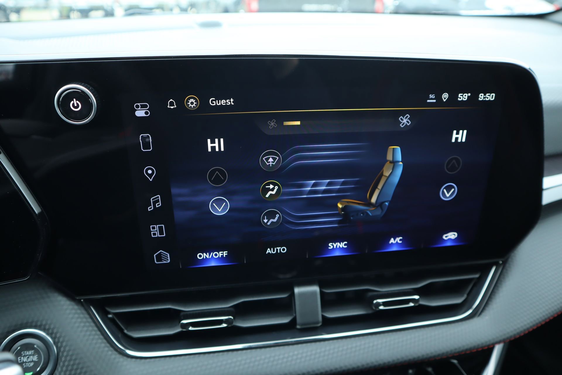 New 2026 Chevrolet Equinox RS w/ Convenience Package III AWD/4WD image 9