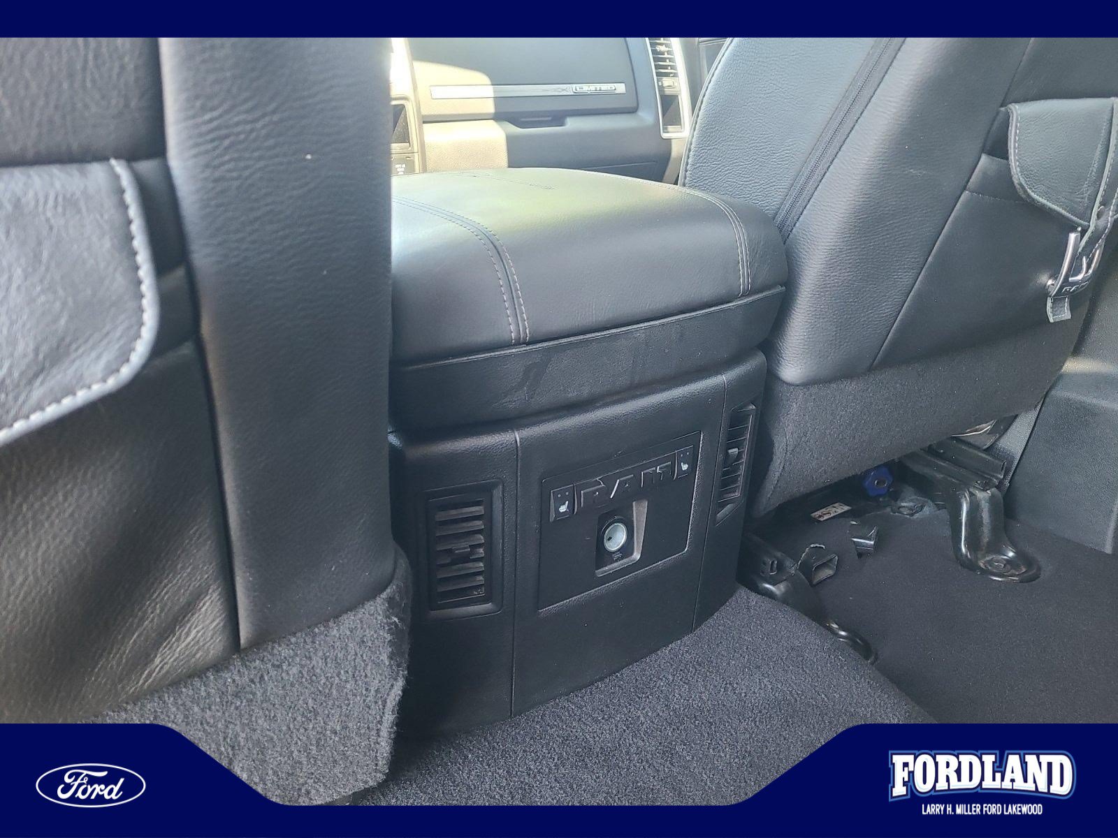 Used 2014 RAM 2500 Longhorn AWD/4WD image 32