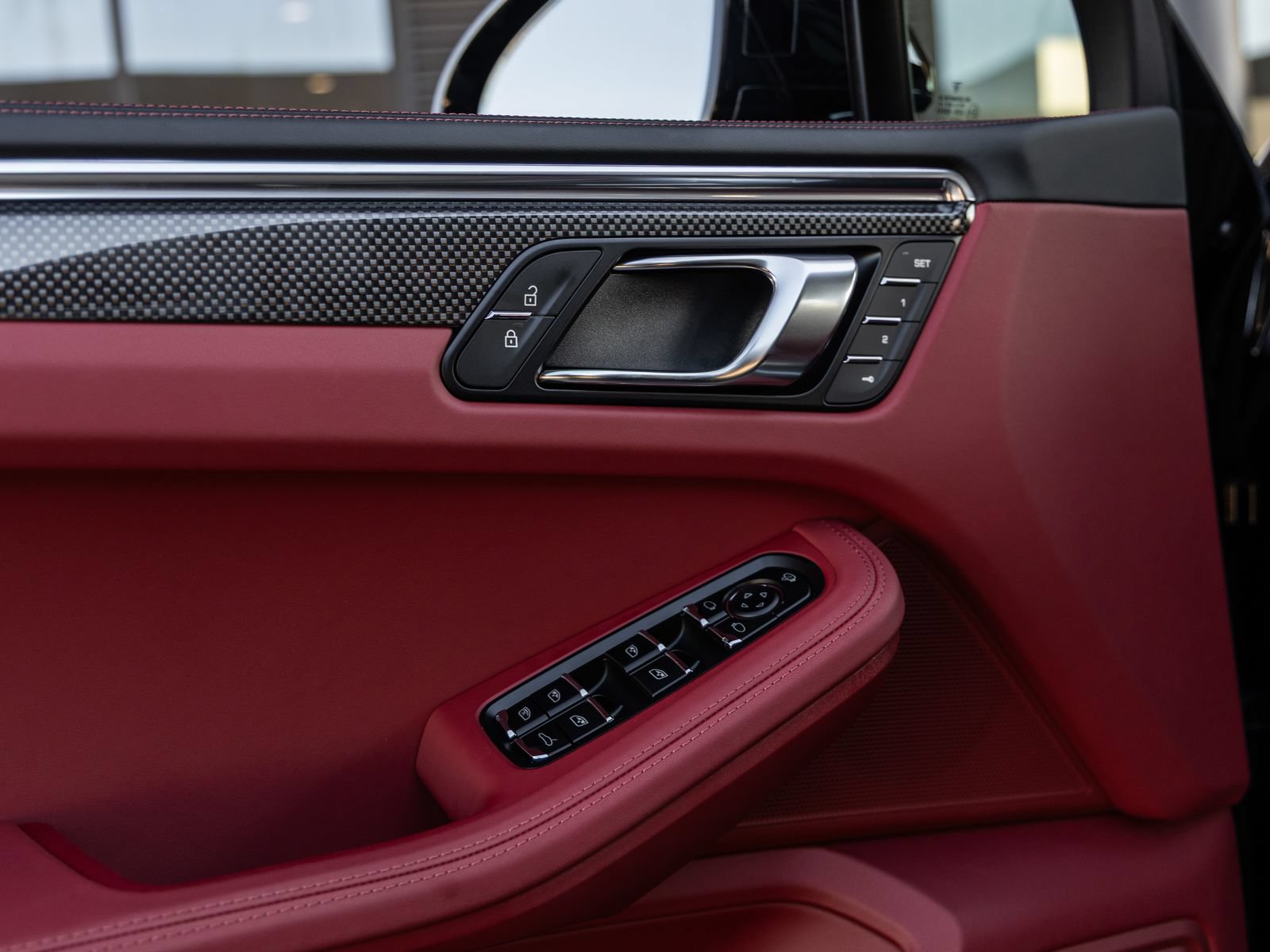Certified 2026 Porsche Macan S AWD/4WD image 20