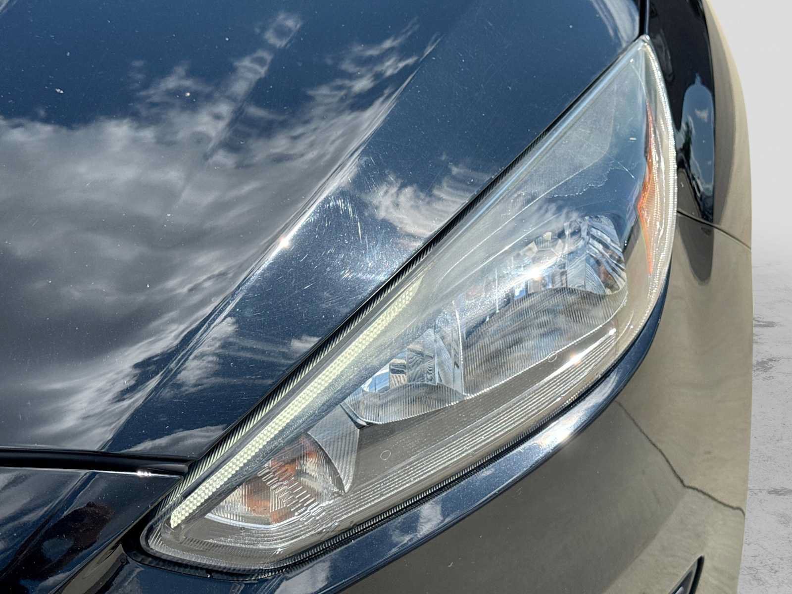 Used 2016 Ford Focus SE w/ Equipment Group 201A FWD image 10