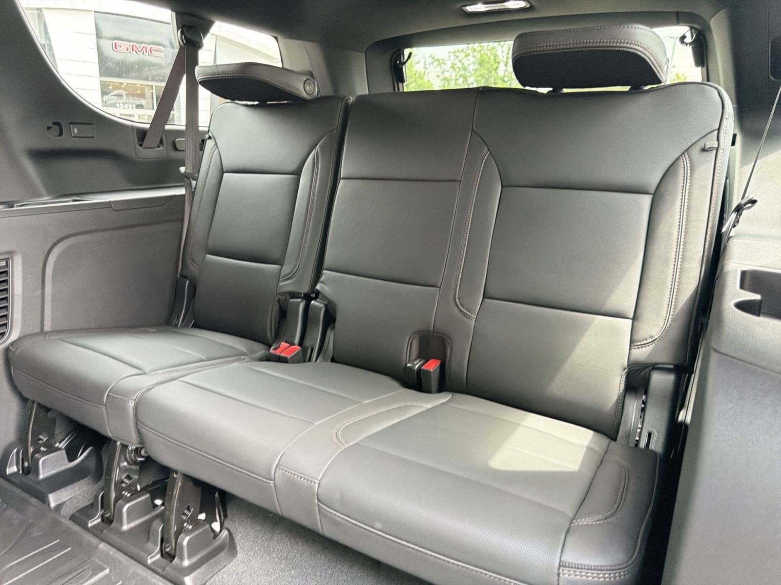 New 2026 Chevrolet Suburban High Country AWD/4WD image 20