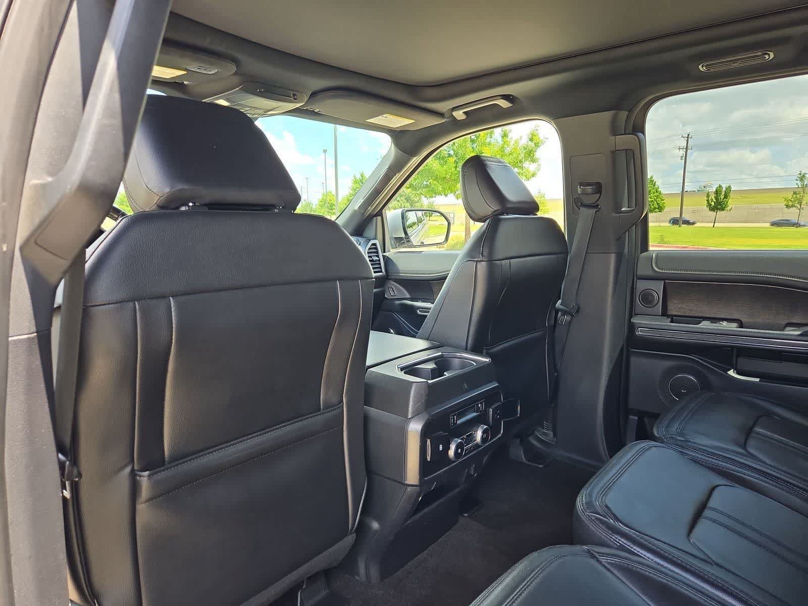Used 2021 Ford Expedition Max Limited AWD/4WD image 17
