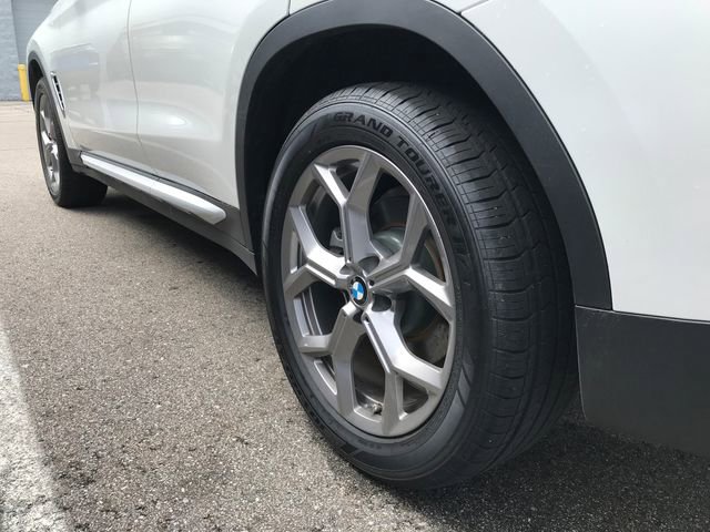 Used 2023 BMW X3 xDrive30i AWD/4WD image 12