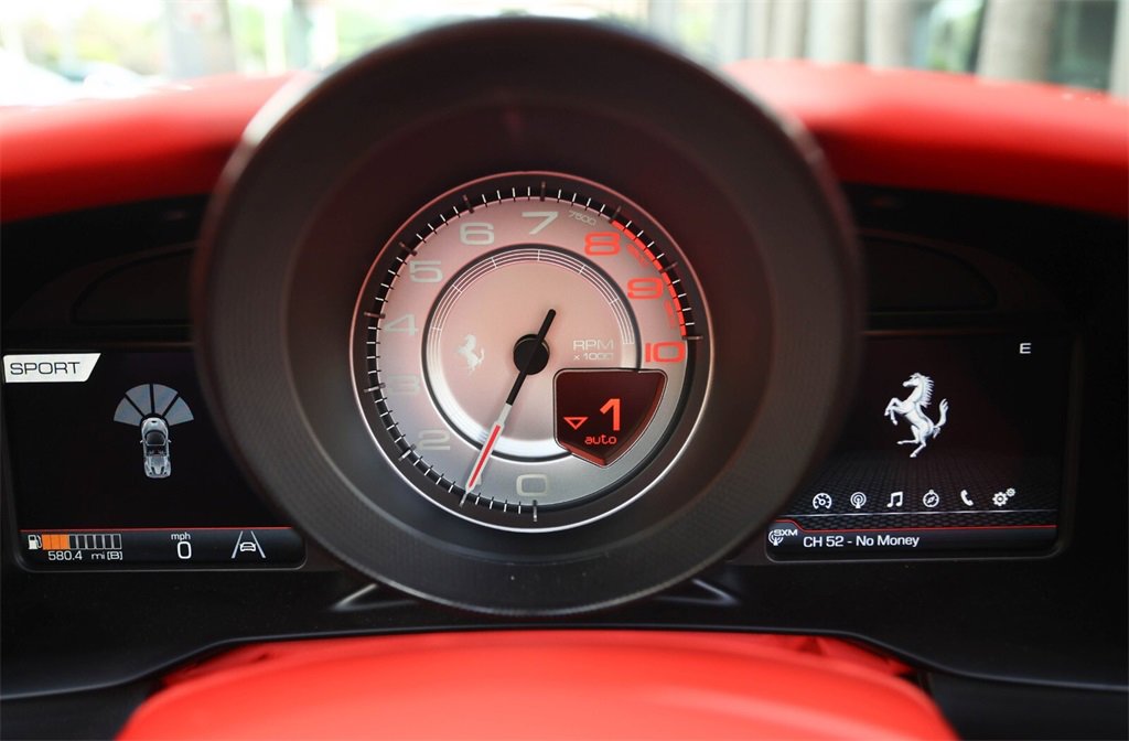 Certified 2021 Ferrari F8 Tributo image 32