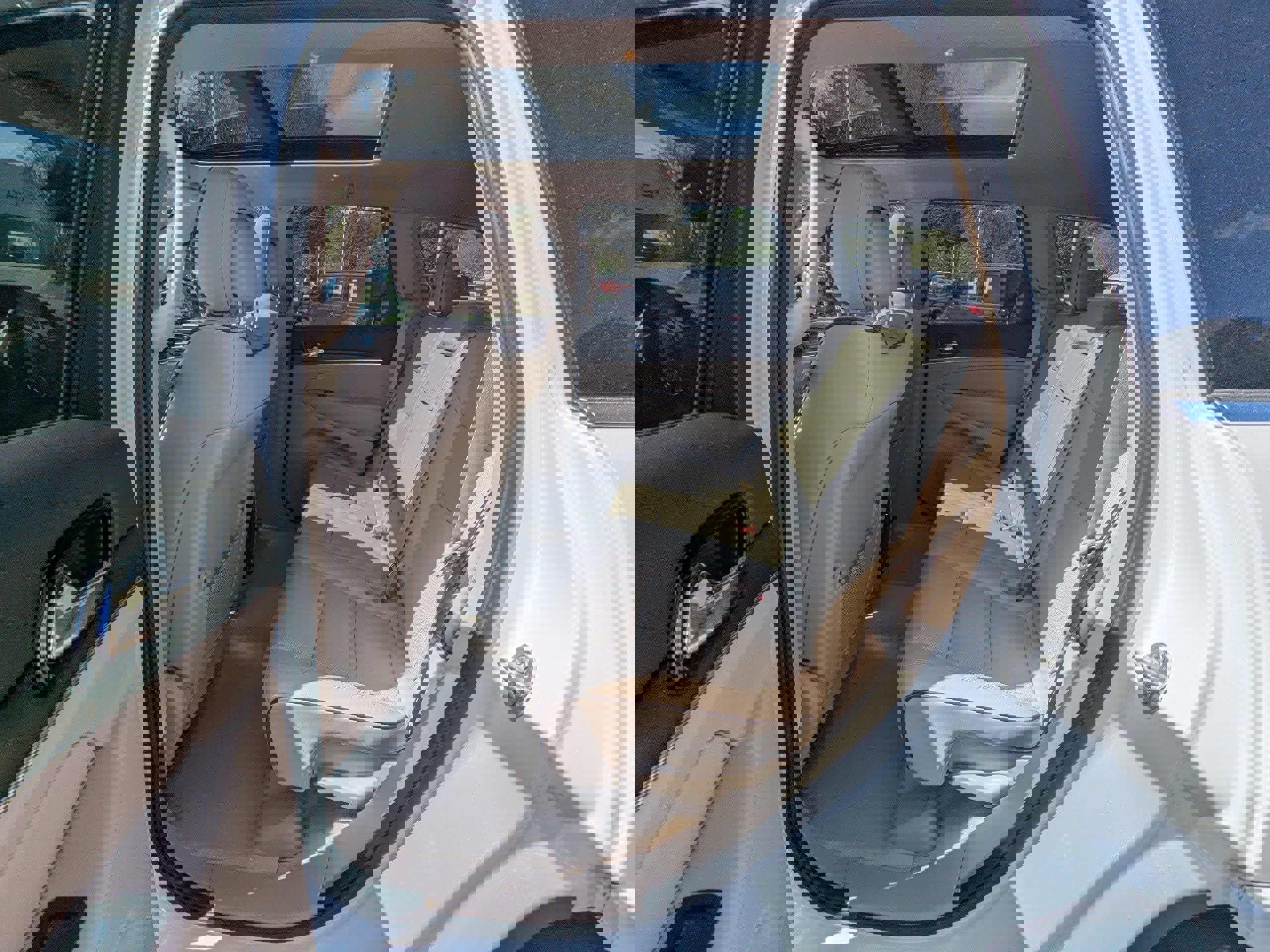 Used 2021 Jeep Grand Cherokee Overland image 12