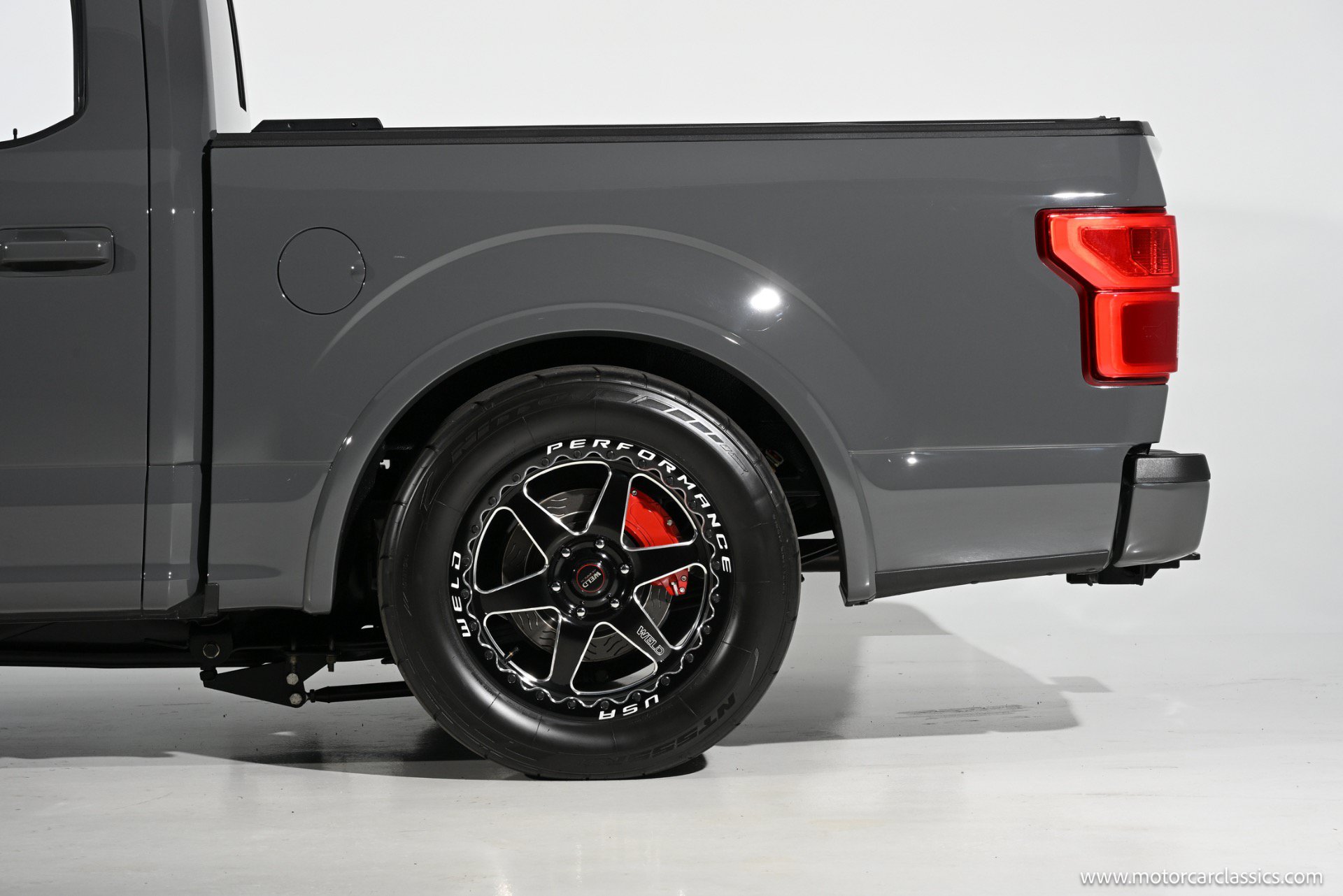 Used 2020 Ford F150 Lariat w/ Equipment Group 502A Luxury AWD/4WD image 13