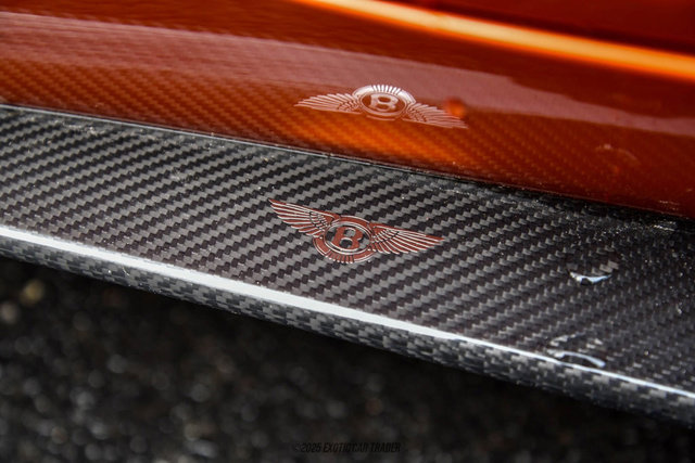 Used 2024 Bentley Flying Spur W12 image 65