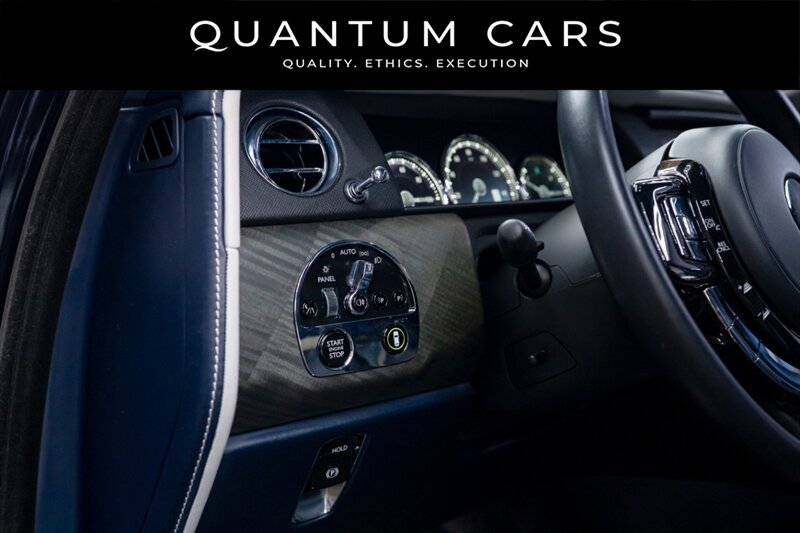 Used 2020 Rolls-Royce Cullinan AWD/4WD image 21