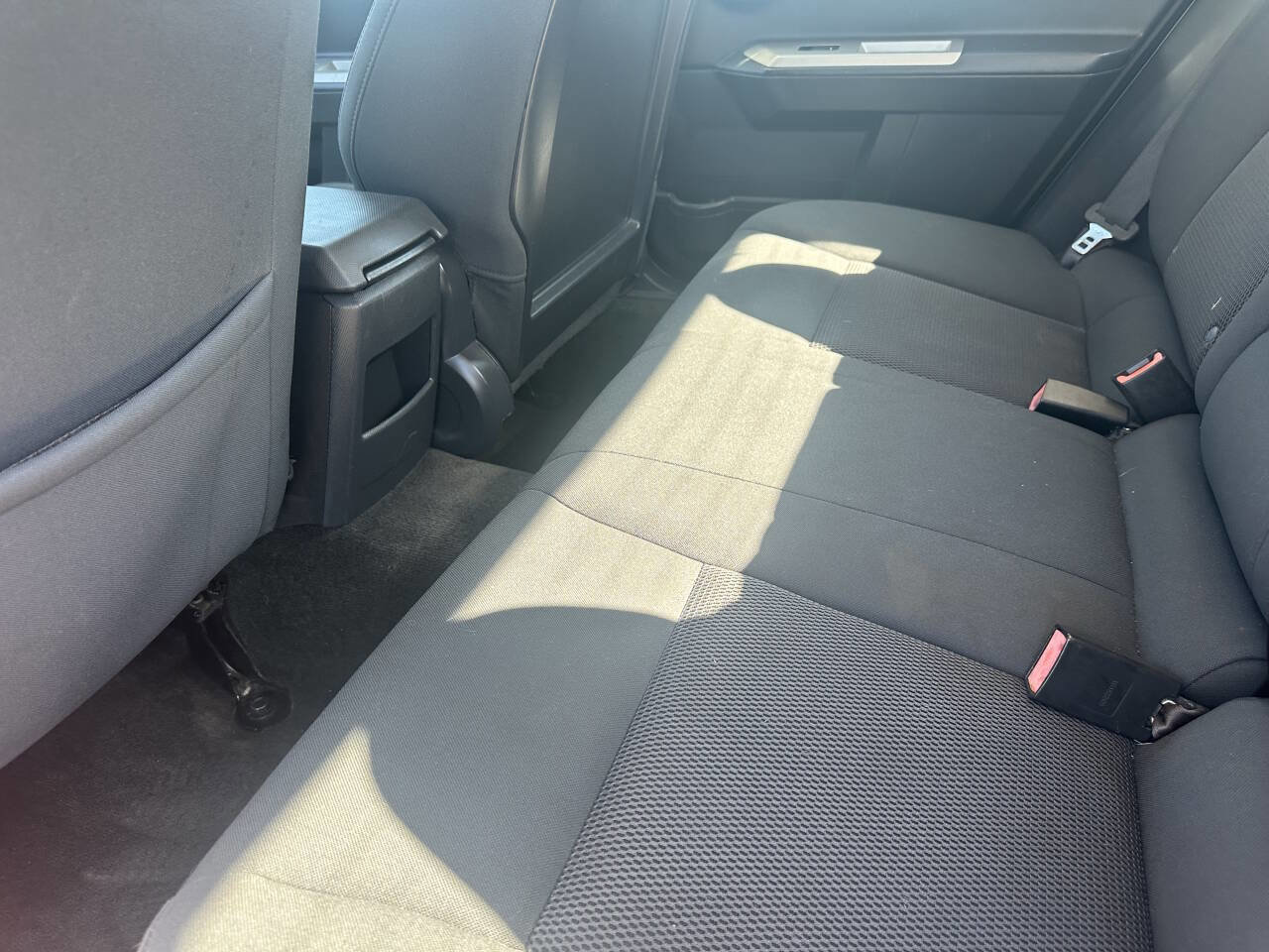 Used 2010 Dodge Avenger Express image 4