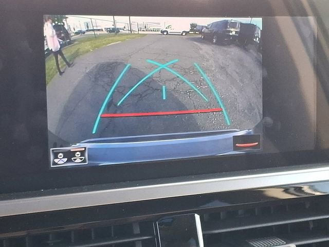 Used 2023 Lexus GX 460 Premium w/ Accessory Package image 4