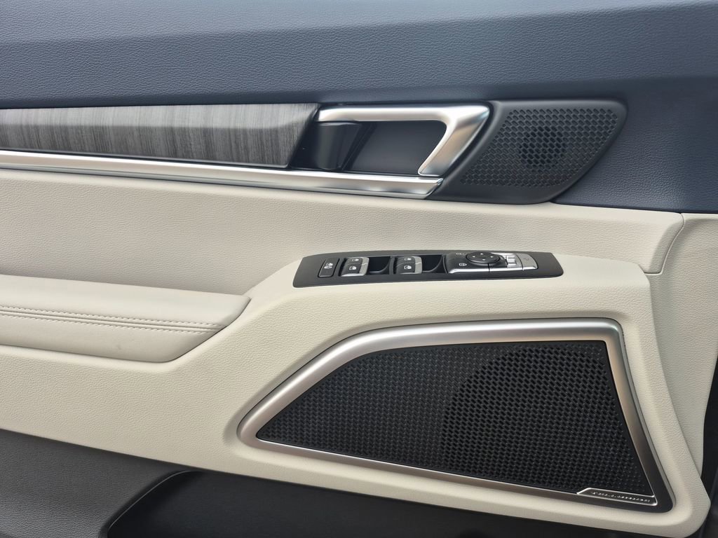 New 2025 Kia Telluride EX w/ EX Captain's Chair Package image 6