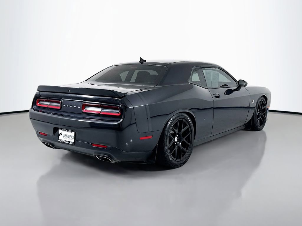 Used 2015 Dodge Challenger R/T Scat Pack w/ Scat Pack Appearance Package RWD image 5