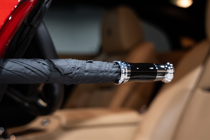 Used 2019 Rolls-Royce Wraith RWD image 25