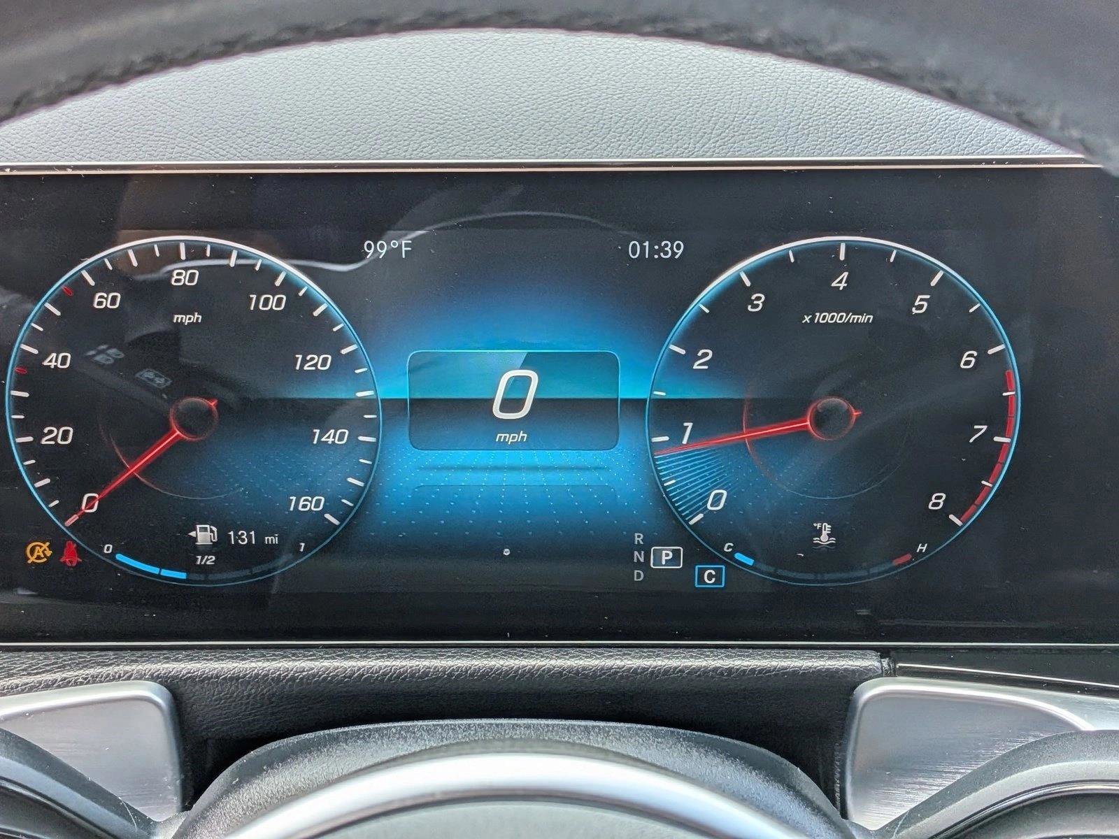 Used 2022 Mercedes-Benz GLB 250 image 10