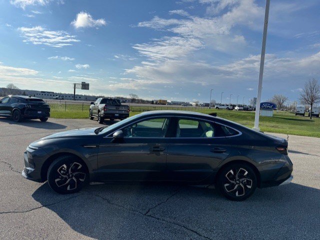 Used 2025 Hyundai Sonata SEL image 6