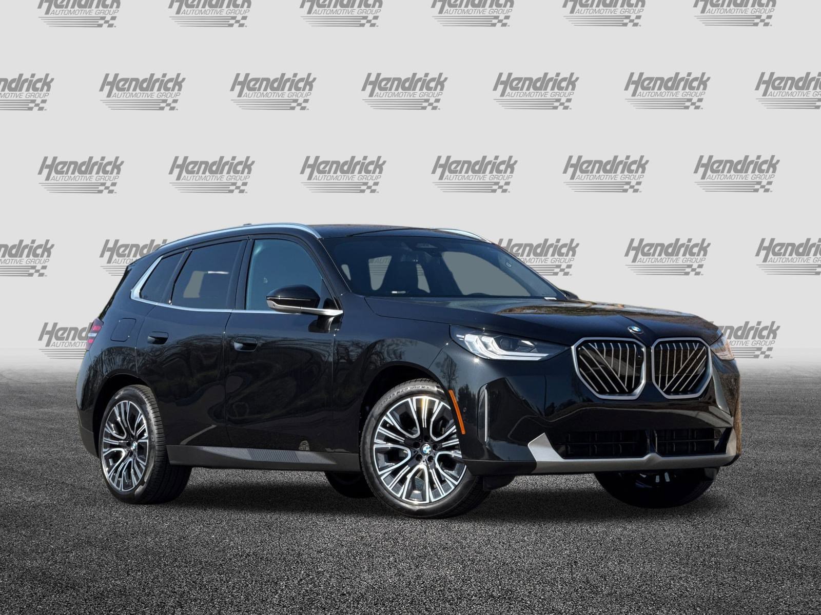 Used 2025 BMW X3 xDrive30i image 2