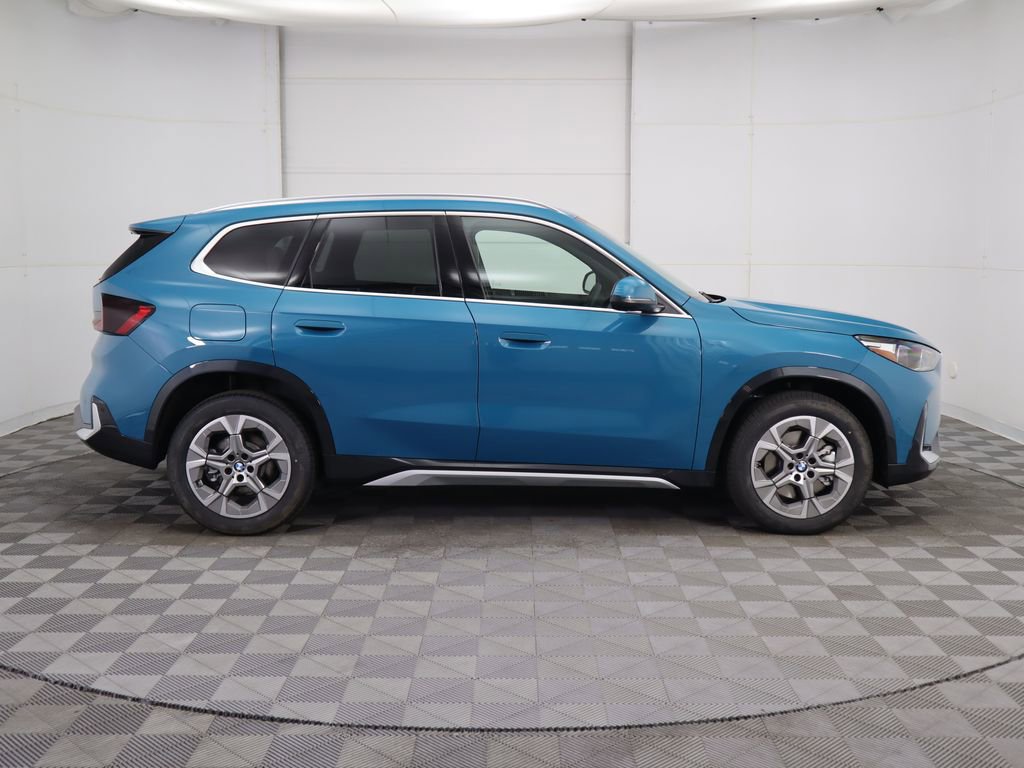 Used 2025 BMW X1 xDrive28i w/ Convenience Package image 5