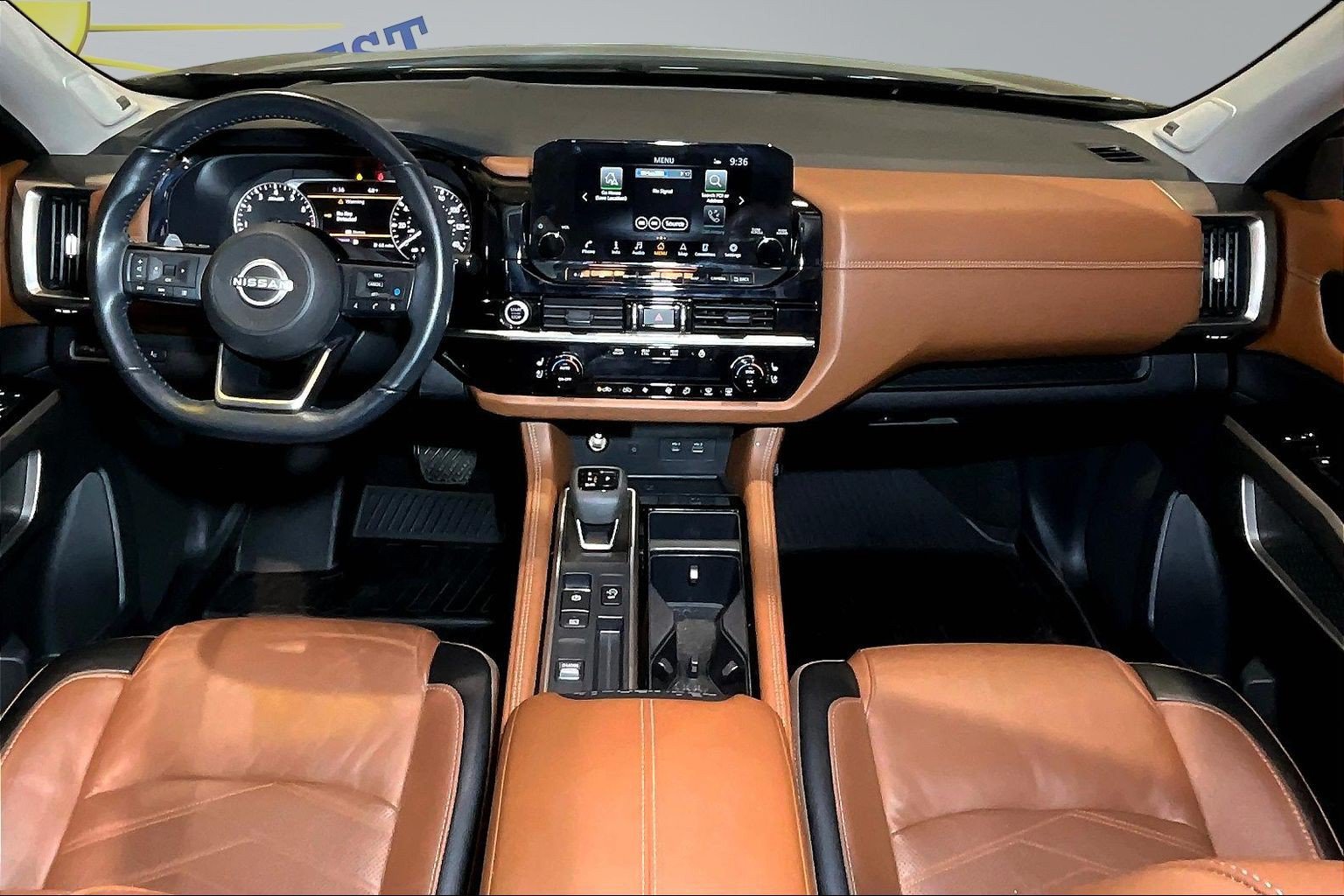 Used 2023 Nissan Pathfinder Platinum FWD image 8