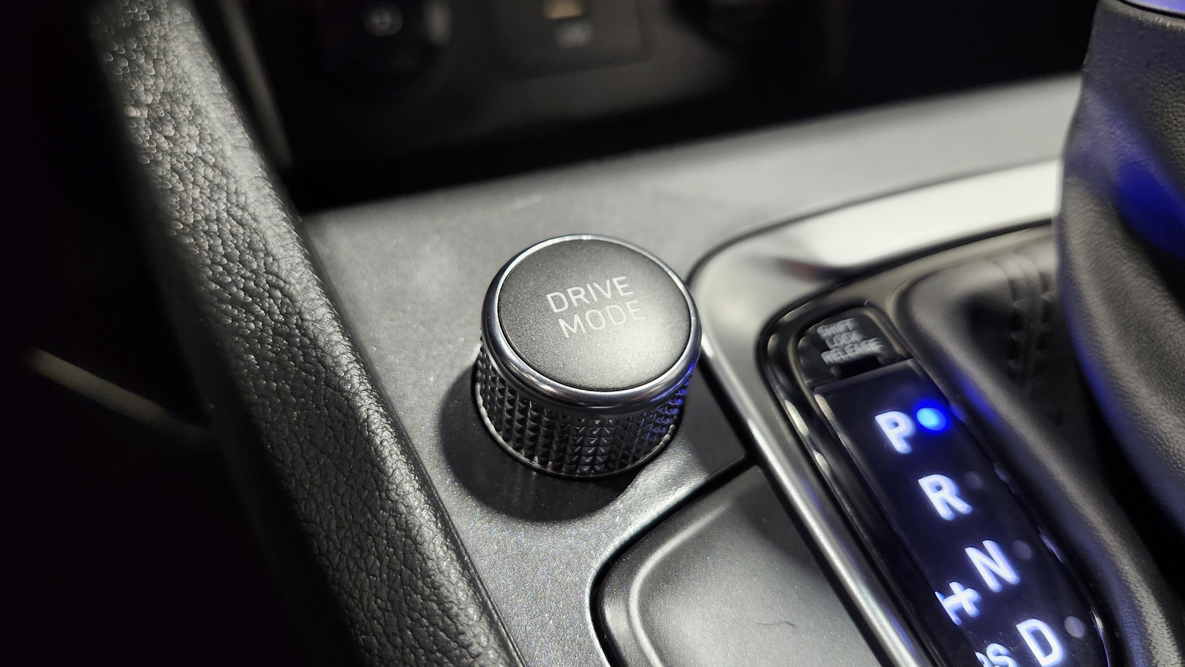 Used 2023 Hyundai Kona SE image 9