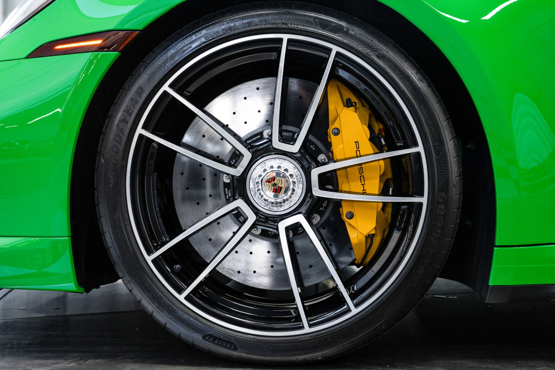 Used 2021 Porsche 911 Turbo S image 10